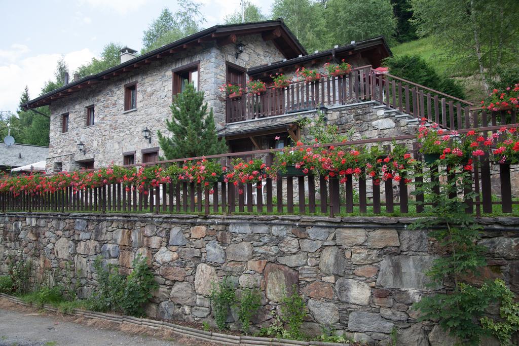 Agriturismo Al Castagneto Villa Mazzo di Valtellina Bagian luar foto