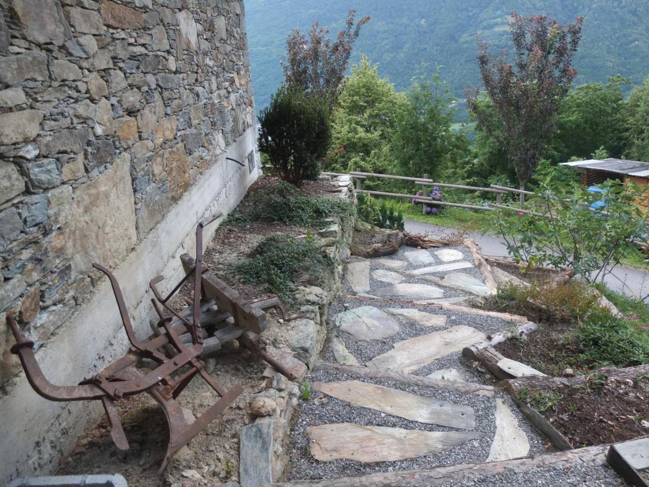 Agriturismo Al Castagneto Villa Mazzo di Valtellina Bagian luar foto