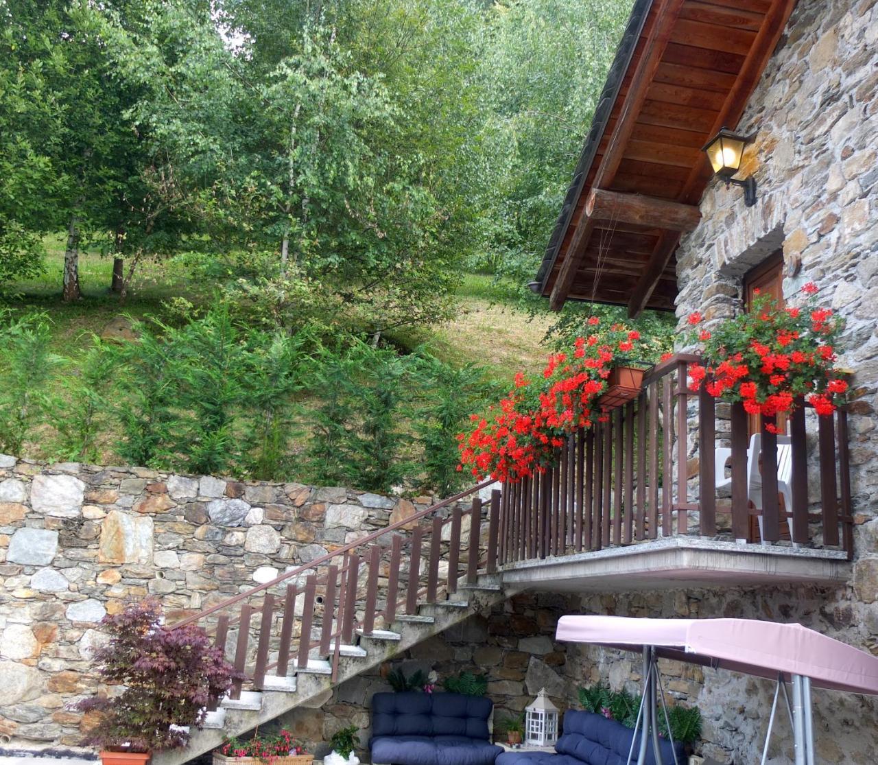 Agriturismo Al Castagneto Villa Mazzo di Valtellina Bagian luar foto